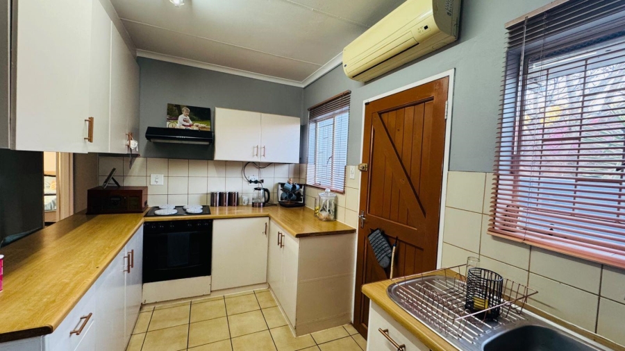 3 Bedroom Property for Sale in Minerva Gardens Northern Cape